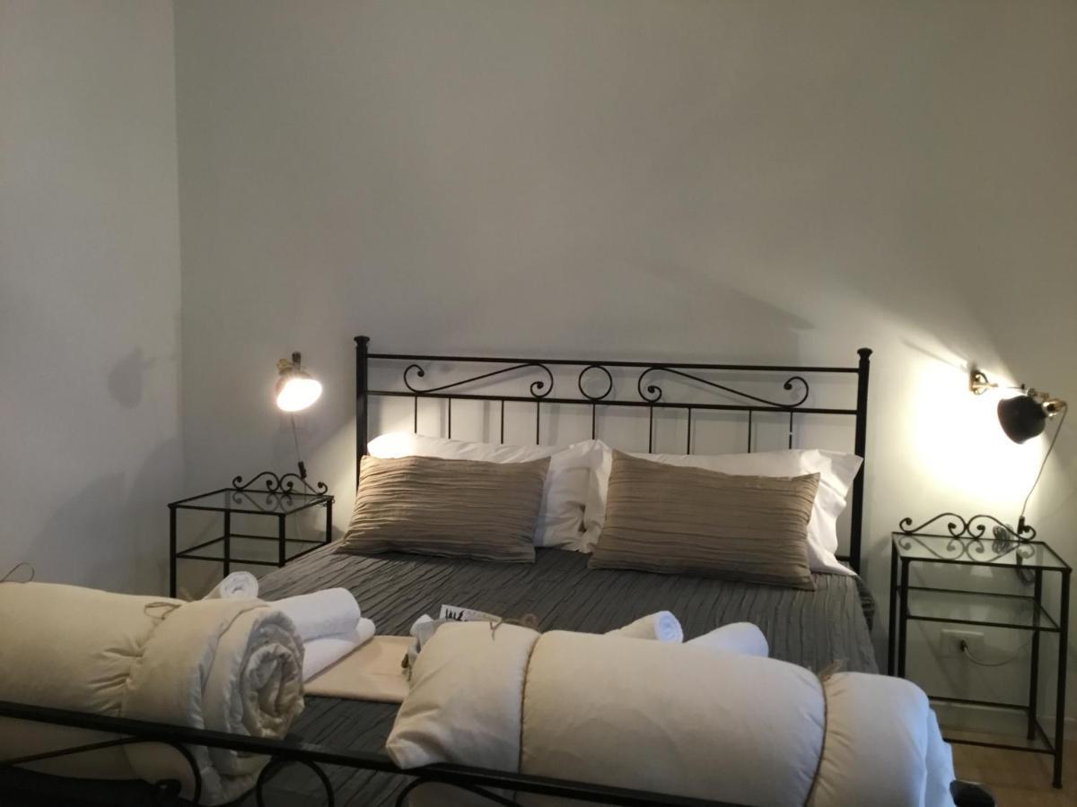 Le Fate Suites Ρώμη Δωμάτιο φωτογραφία